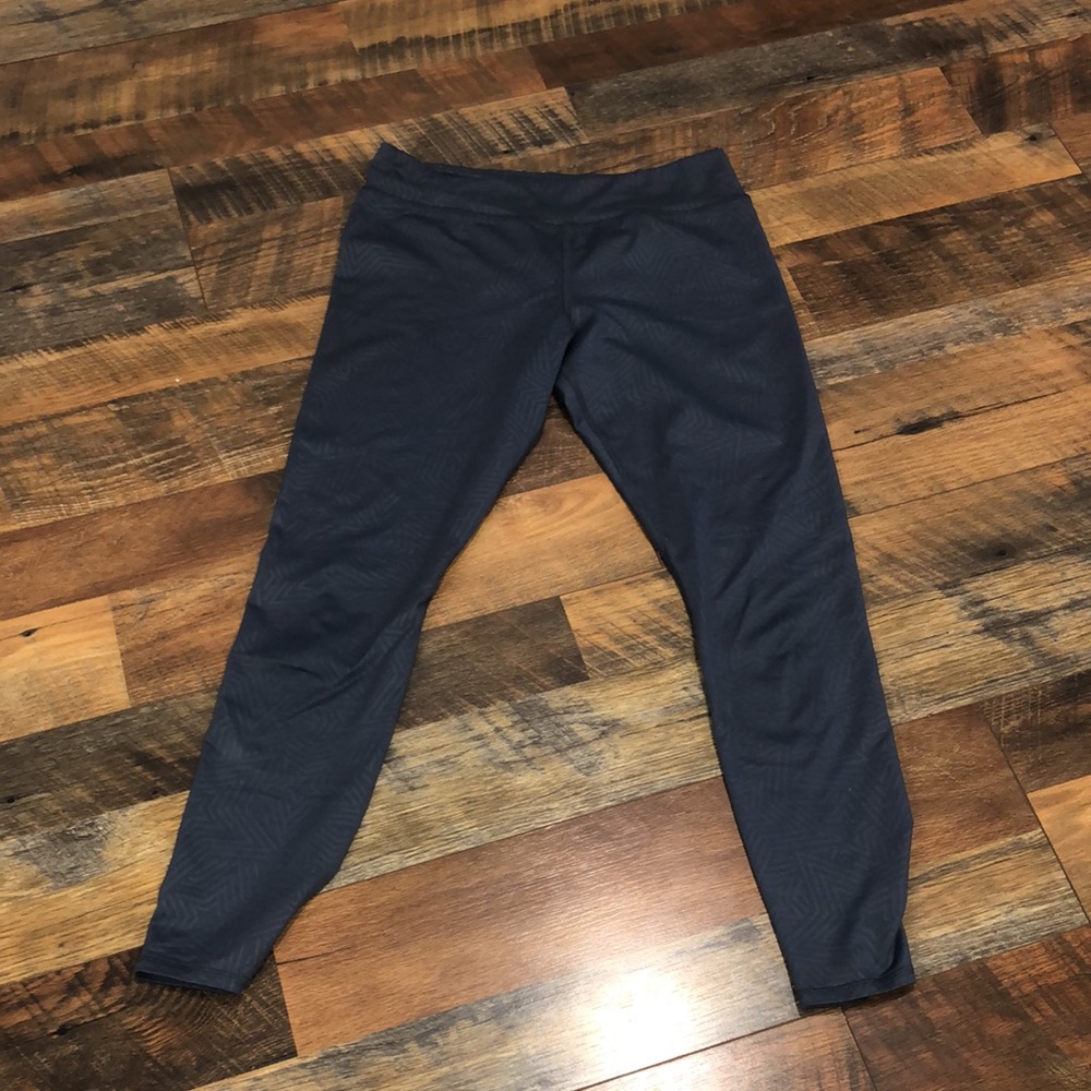 Grey leggings